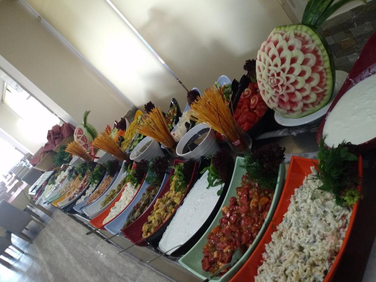 Belmare Hotel คูซาดาซี ภายนอก รูปภาพ